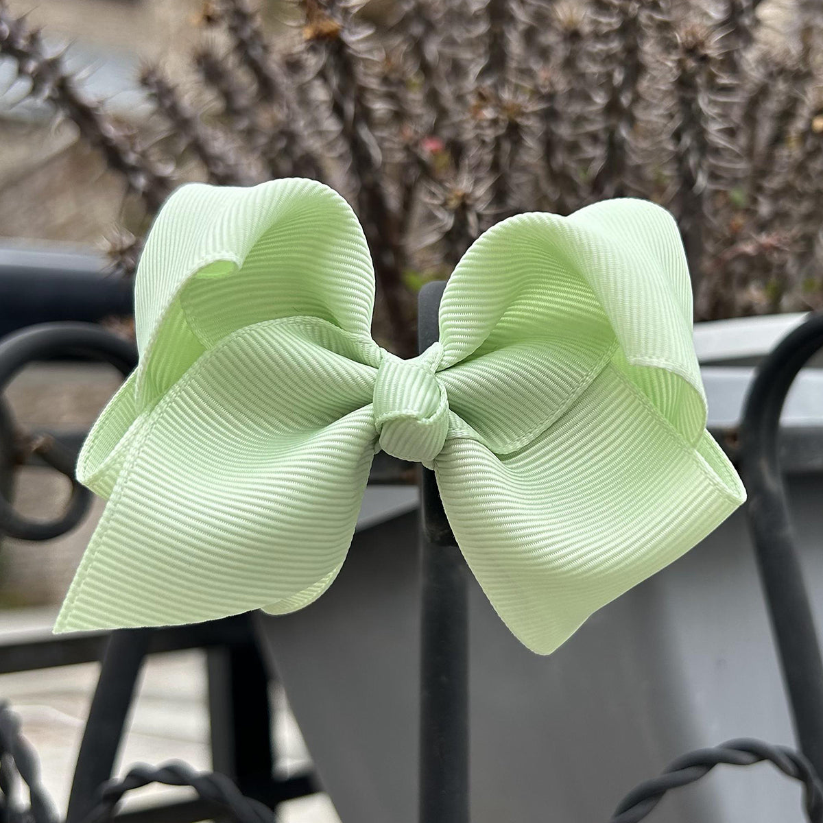3 inch pastel green hair bow